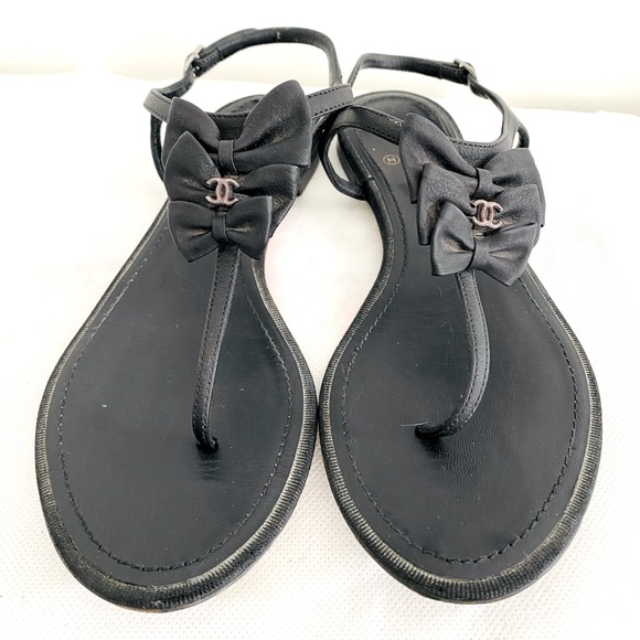 Authentic Chanel sandals - Picture 3 of 9